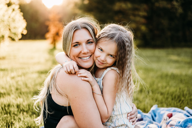 Family Photography, Mother and Daughter hugging each other